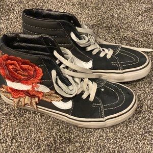 Floral patch vans DIY